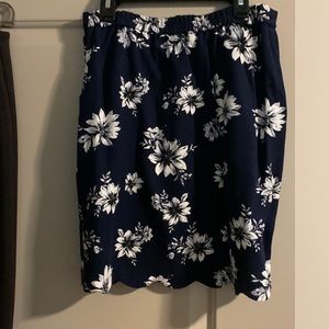 Berenice Scallop Hem Skirt